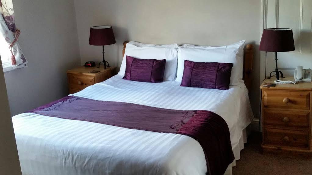 The Cromwell Arms Inn Bovey Tracey Eksteriør billede